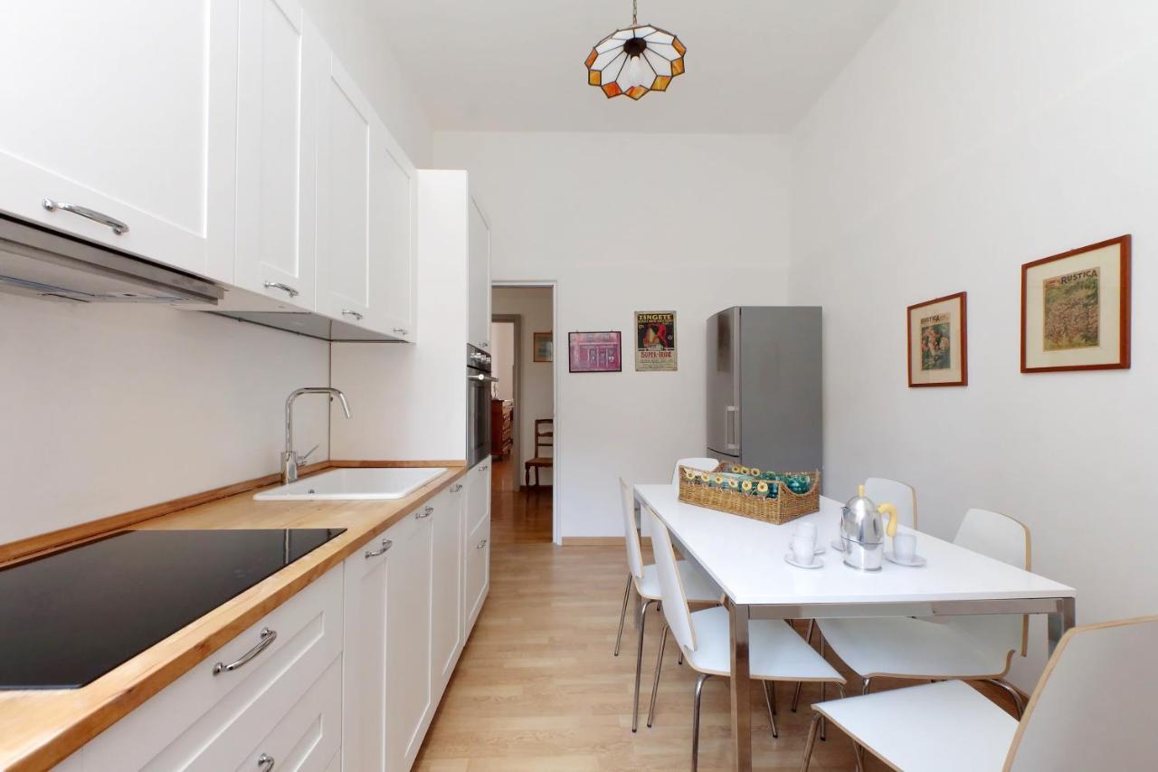 4Bnb - Chinotto Spacious Apartment โรม ภายนอก รูปภาพ